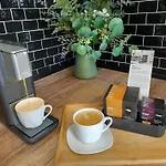 3-zimmer-wohnung Nahe City, Bis 5 Personen, Smarttv, Wifi, Balkon Apartment *