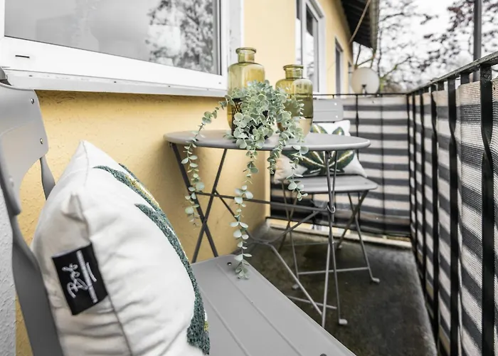 3-zimmer-wohnung Nahe City, Bis 5 Personen, Smarttv, Wifi, Balkon